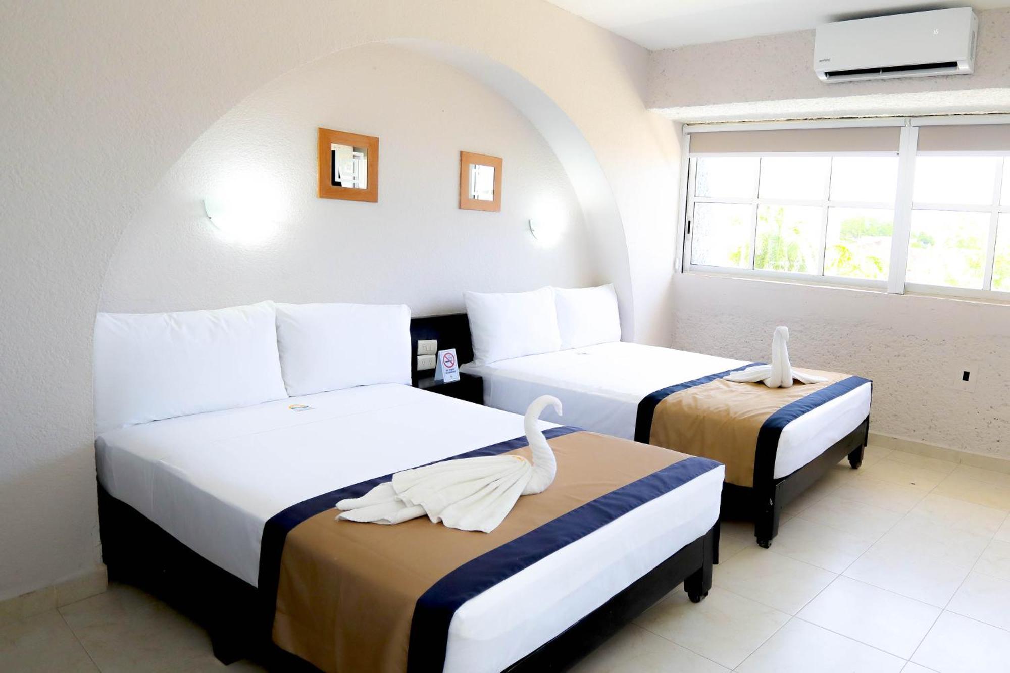 Hotel Caribe Internacional แคนคูน ภายนอก รูปภาพ